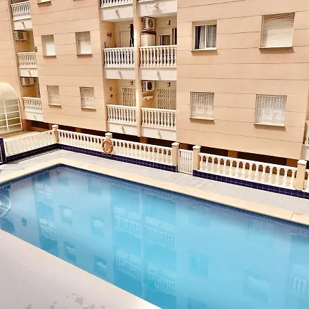 Apartment Comfortable With 2 Bedrooms And Pool *