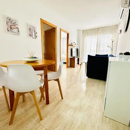 Apartment Comfortable With 2 Bedrooms And Pool Torrevieja