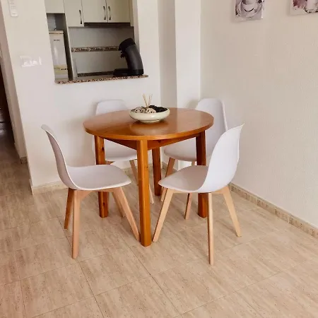 Apartment Comfortable With 2 Bedrooms And Pool *