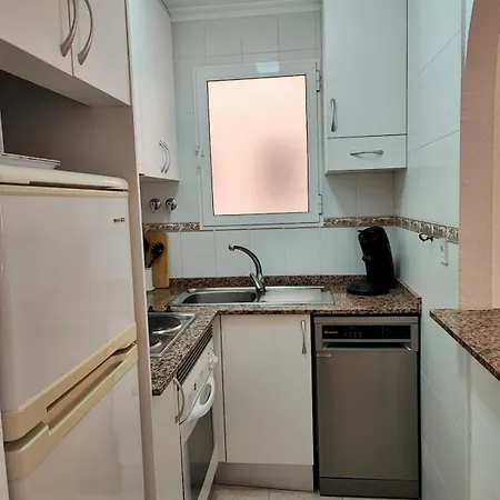 Comfortable With 2 Bedrooms And Pool * Torrevieja