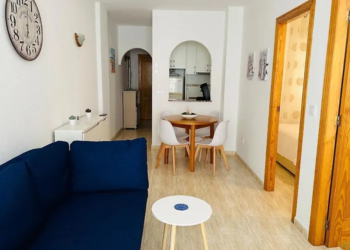 Apartment Comfortable With 2 Bedrooms And Pool