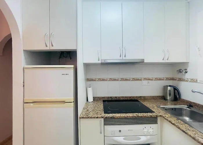 Apartment Comfortable With 2 Bedrooms And Pool *