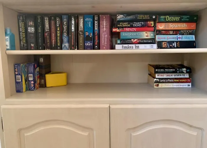 Apartment Comfortable With 2 Bedrooms And Pool