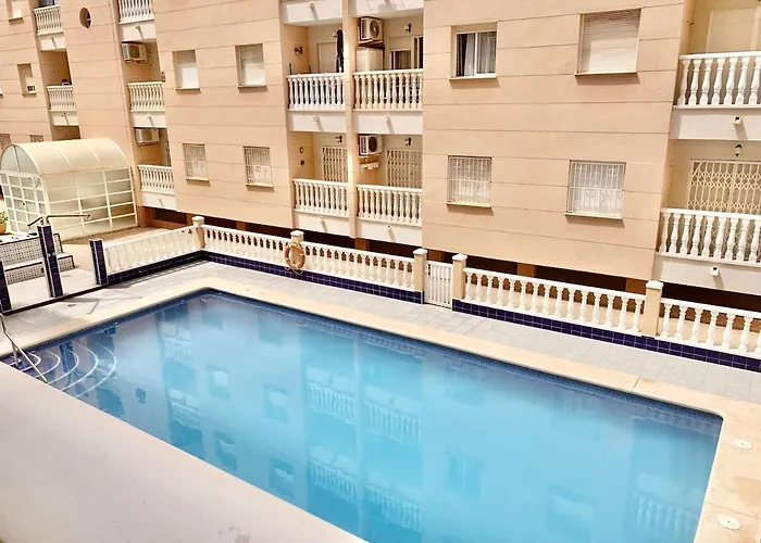 Apartment Comfortable With 2 Bedrooms And Pool *