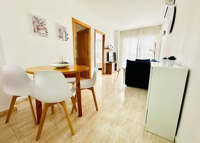 Apartment Comfortable With 2 Bedrooms And Pool Torrevieja