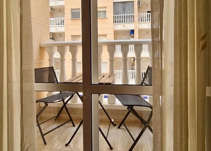 Apartment Comfortable With 2 Bedrooms And Pool