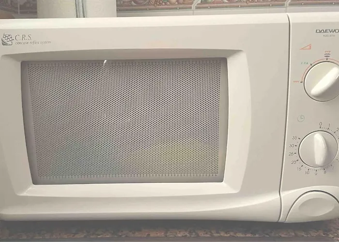 Comfortable With 2 Bedrooms And Pool *